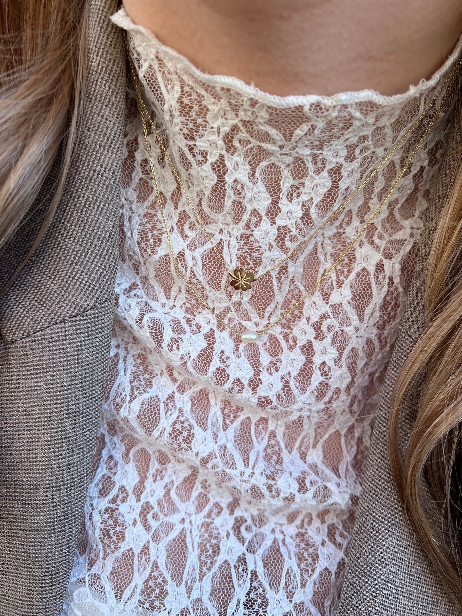 golden clover necklace